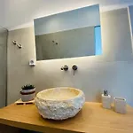 Noheme Luxury * Vourvoúlos
