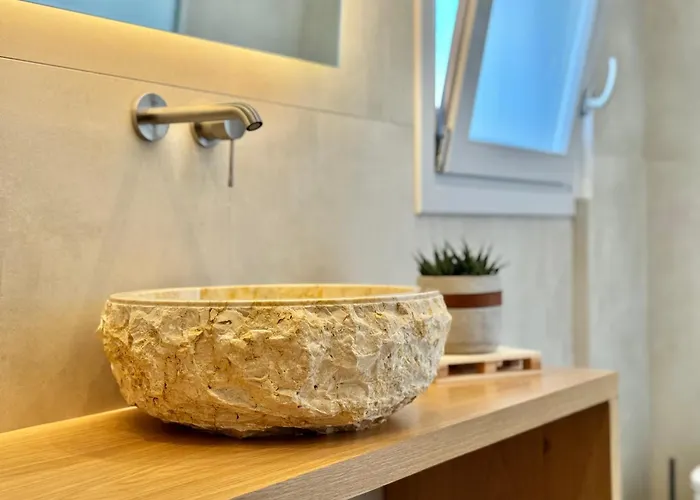 Noheme Luxury 酒店 *