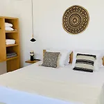 Noheme Luxury Vourvoulos